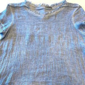 Angela Mara women’s medium shirt super nice pit to pit 20 inch. Linen cotton